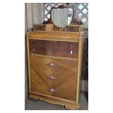 STUNNING ANTIQUE CHEST OF DRAWERS W/ MIRROR - MATCHES LOT 3024