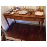 VINTAGE TABLE WITH DRAWERS