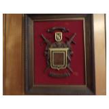 VINTAGE FAMILY CREST PLAQUE