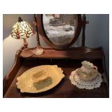 SMALL DRAGONFLY TIFFANY STYLE LAMP, PACIFIC DRESSER TRAY & MORE - UP BED 2