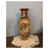 VINTAGE ORIENTAL SATSUMA STYLE VASE 12" TALL WITH DOILY - UP BED 2