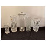 KIT… crystal bud vase lot, five pieces to include Mikasa, Cristal D’ Arques, Fostoria for Avon, and more. See pictures for details.