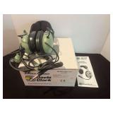 BR1… David Clark aviation headset, comes with original box, see pictures for details.