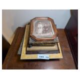 VINTAGE AND ANTIQUE FRAMED PORTRAIT PHOTOGRAPHS