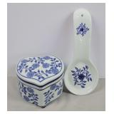 BLUE & WHITE LIDDED CERAMIC TRINKET BOX & SPOON REST