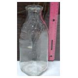 VINTAGE ONE QUART MILK BOTTLE BILTMORE BOTTLE