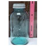 BALL PERFECT MASON BLUE JAR W/ ZINC LID / SHIPS