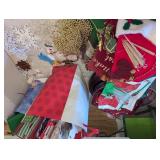 Huge vintage Christmas lot / shipping