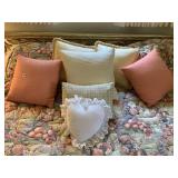 ACCENT PILLOWS 7 ASSORTED