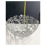 19" ROUND UNUSUAL METAL BASKET