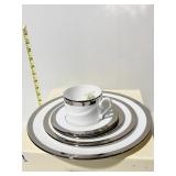 LENOX JEWEL PLATINUM 5 PIECE PLACE SETTING NIB $