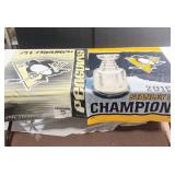 2 INDOOR 3X5 PENGUINS BANNERS