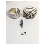 SILVER TONE CUFF BRACELET HINGED BRACELET WITH