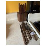 STEAK KNIFE SET W/ HOLDER AND HENCKEL KNIVES