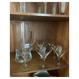 SMALL MARTINI GLASSES AND GLASS PITCHER