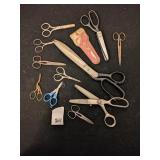 GROUP OF SCISSORS HENKEL PINKING SHEARS WISS CC7