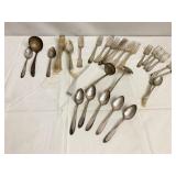 LARGE ASSORTMENT VINTAGE FLATWARE