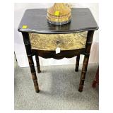 SINGLE DRAWER PAINTED NIGHT STAND 20" X 14" X 28"