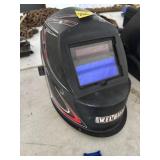 WELBILT WELDING HELMET