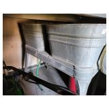 GALVANIZED WASH TUB AND STAND