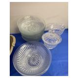 13 PIECE CLEAR GLASS, BOWLS, CREAM AND SUGAR