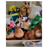 STUFFED ANIMALS