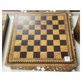 CHESS SET - MEN AND BOARD