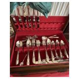 86 PCS. 1847 ROGERS BROS. SILVERPLATE FLATWARE