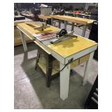 TABLE SAW WITH EXTRA TOP