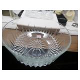 Shinga Crystal Creamer & Sugar on Tray  %  lg Bowl