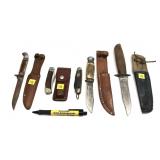 Lot, assorted vintage knives includes: 3 hunting