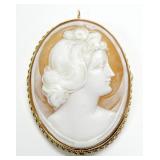 14K Yellow gold lovely cameo pin/pendant,