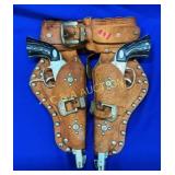 HOLSTER W/ PAIR CAP PISTOLS