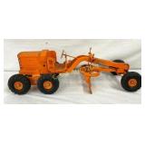 MODEL TOY ADAMS MOTOR GRADER 25X8