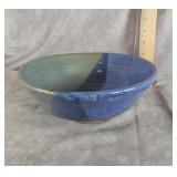 STONEWARE POTTERY BOWL 9"