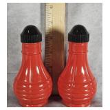 VTG.HAZEL ATLAS RED GLASS SALT & PEPPER SHAKERS