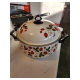 Sheffield Enamel Dutch Oven