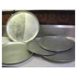 (9) 15 & 18 INCH PIZZA PANS