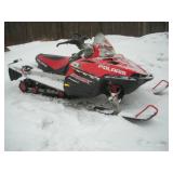 2005 POLARIS RMK 700 SNOMOBIL W/ REVERSE