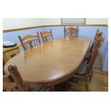 Maple Dining Room Table w/6 Chairs