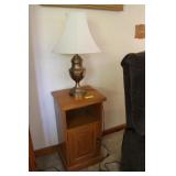 Table Lamp & Oak Side Table