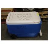 Igloo Rolling Cooler