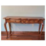 Windsor Queen Anne Sofa Table