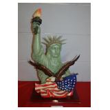 Montefiori Collection Heavy USA Statue