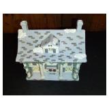 Department 56 "Cumberland House"