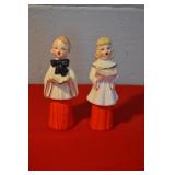 Vtg Boy & Girl Caroler