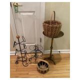 2 Metal Wine Racks, Wooden Basket w\Handle +++