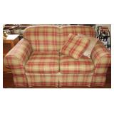 Vintage Broyhill Love Seat w/ Pillows