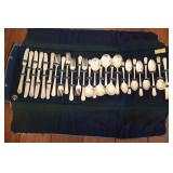 26pc Wm. Rogers Flatware Set