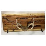 DEER ANTLER WOOD WALL HANG HAT RACK